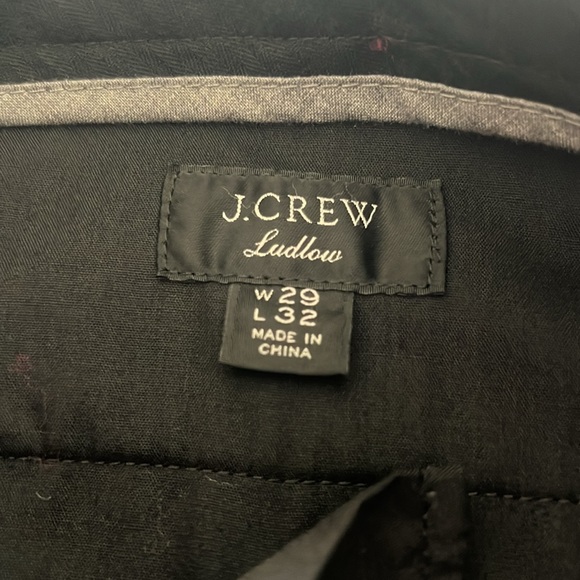 🟣 BOGO! Men's Slim Cut Ludlow Suit in Four Season Wool - Picture 13 of 13